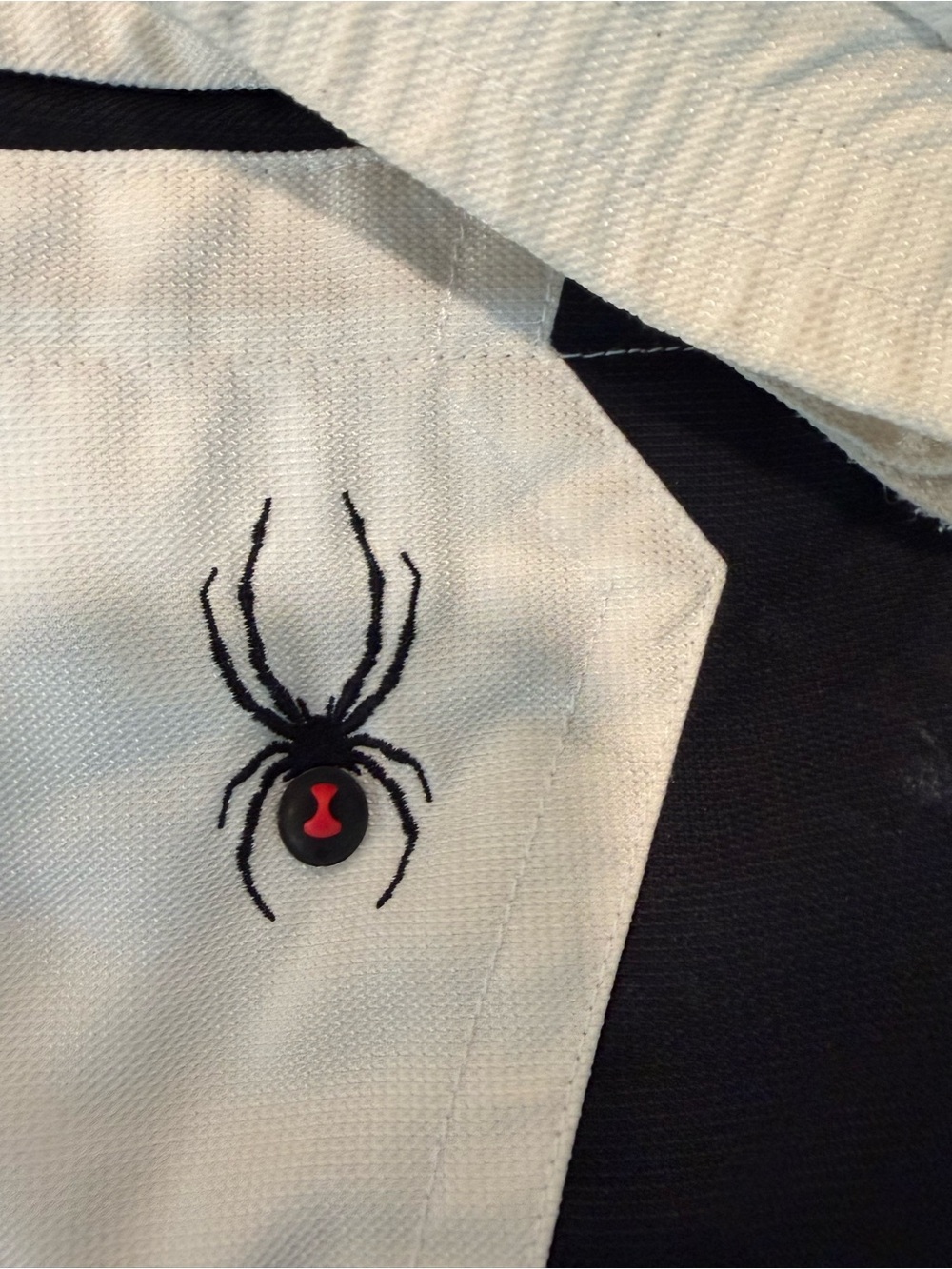 Spyder White Black Ski Jacket with Blue Trim - Picture 4 of 11